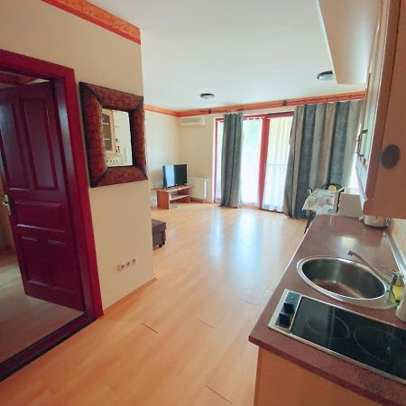 Ddb Apartman Siófok Eksteriør bilde